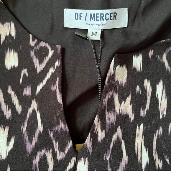 Of Mercer Sleeveless Blouse Black Abstract Ikat Print V-Neck Tank | Size L NWT - Picture 3 of 13